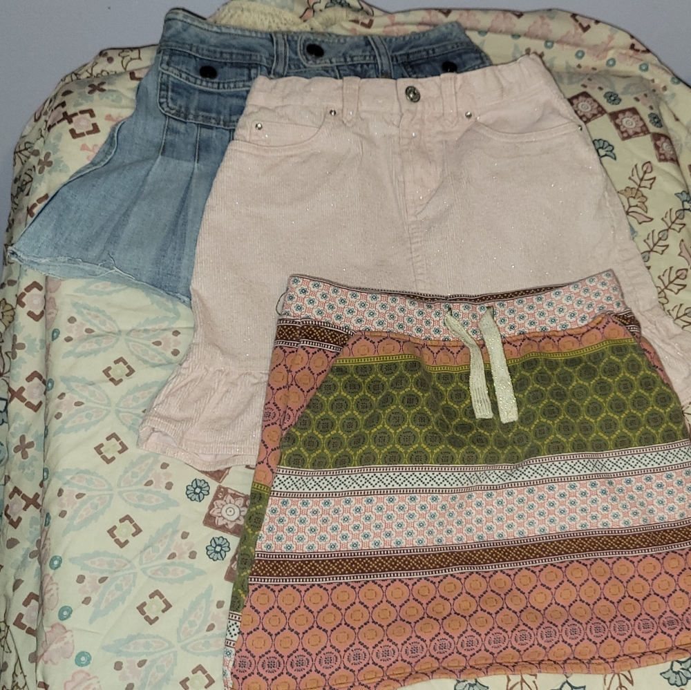 Bund 3 kids mini skirts sz 7-8